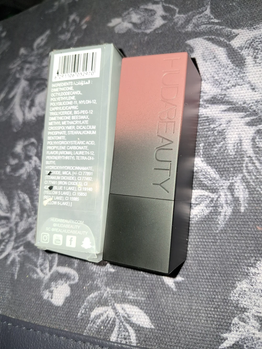 HUDA BEAUTY Power Bullet Matte Lipstick — Graduation Day